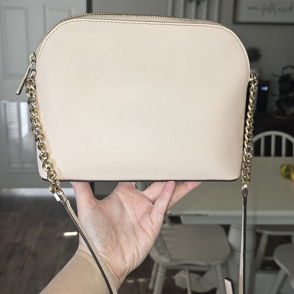 Michael Kors Cream Crossbody Bag with Gold Chain
